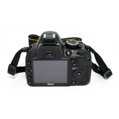 CAMARA REFLEX NIKON D3100 CAMARA REFLEX NIKON D3100