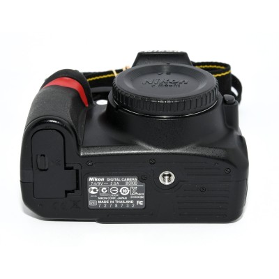 CAMARA REFLEX NIKON D3100 CAMARA REFLEX NIKON D3100