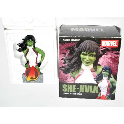 FIGURA MARVEL SHE-HULK BY STEVE KIWUS FIGURA MARVEL SHE-HULK BY STEVE KIWUS