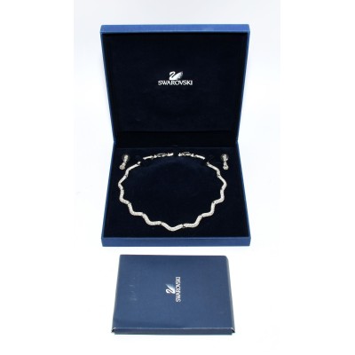 COLLAR Y PENDIENTES SWAROVSKI COLLAR Y PENDIENTES SWAROVSKI