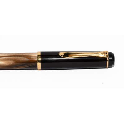 PLUMA PELIKAN M200 (CON 2 PLUMINES, M Y EF)